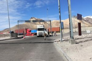 Permisos de exportación dificultan trabajo del sector