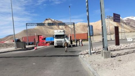Permisos de exportación dificultan trabajo del sector