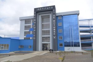 Obras educativas en El Alto entregadas por el Presidente Luis Arce