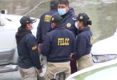 Aprehenden a un hombre que vendía medicamentos para curar el Covid-19
