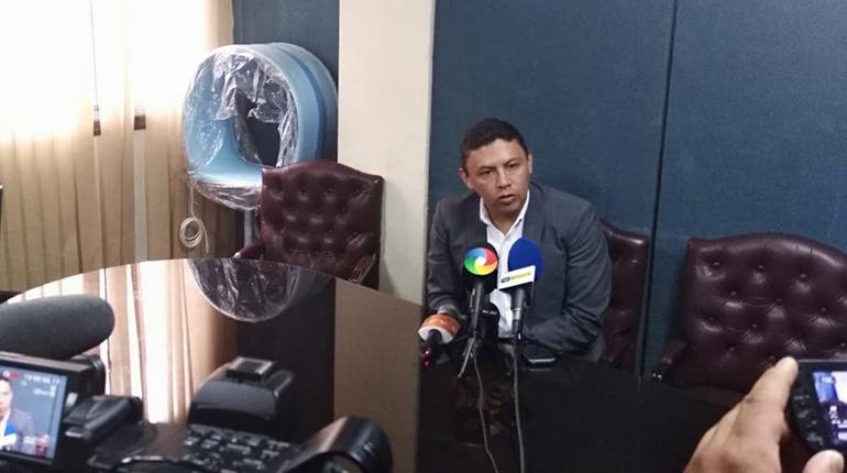 Marco León extorsión FBF