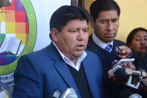 Rector de la UPEA, Freddy Medrano, afirma que no sabía de la convocatoria