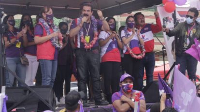 Manfred Reyes Villa pide calma y llama a cuidar el voto