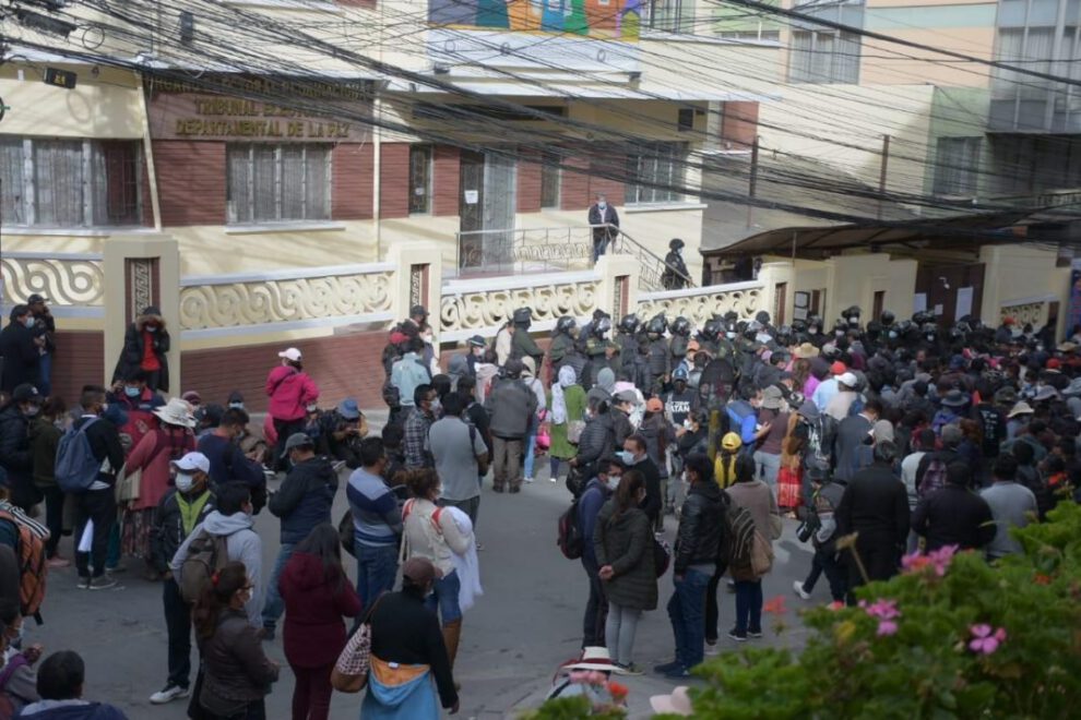 Movilización de militantes de Jallalla