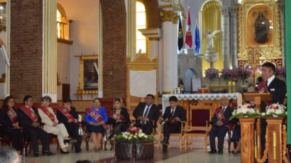Sesión de honor 6 de Octubre en el Santuario del Socavón