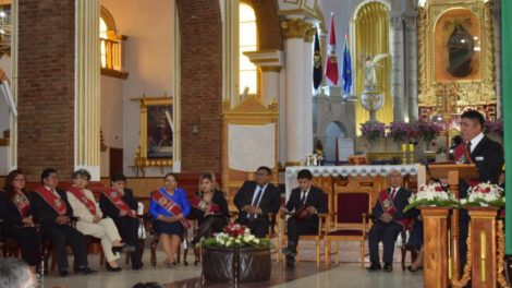 Sesión de honor 6 de Octubre en el Santuario del Socavón