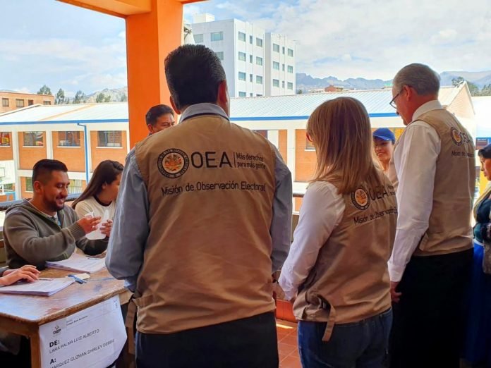 OEA verifica transparencia en los comicios de Bolivia