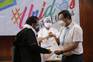 Campaña de vacunación liderada por Luis Arce en Cochabamba