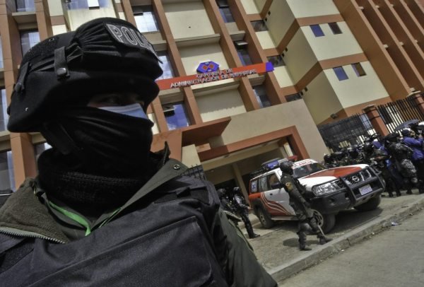 Detención preventiva para siete dirigentes universitarios
