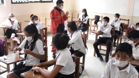 Clases semipresenciales en Cochabamba durante la pandemia