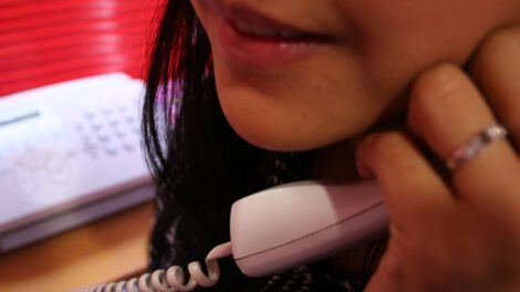 Violencia contra la mujer: Abrirán salas de recepción de denuncias verbales en las nueve capitales del país