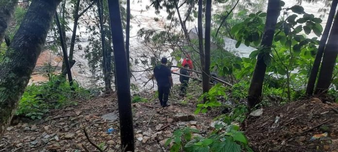 Cadáver en el río Bermejo