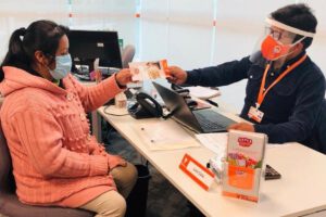 Ecofuturo apoya a los microempresarios en El Alto