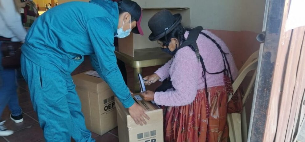Voto asistido personas de la tercera edad