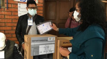 Candidata María Ponce en las Elecciones Subnacionales