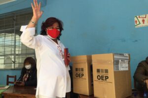 Pierina Fortun asegura que llegó hasta el último rincón de Oruro con su campaña política