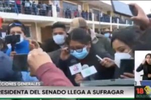 Eva Copa agradecida con Dios y la gente alteña por su apoyo