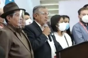 Jurados electorales en La Paz por Somos Pueblo