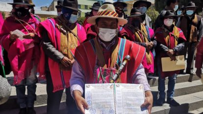 Cierre de válvulas de agua potable por Conamaq