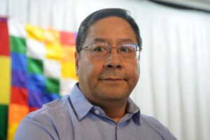 Vacunas contra el Covid-19 llegan a Bolivia