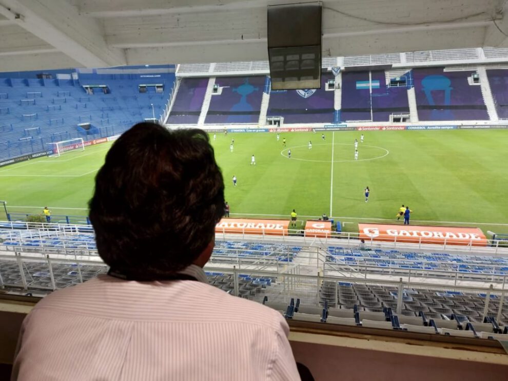 Evo Morales en Argentina durante el partido entre el Club Deportivo Trópico y Boca Juniors