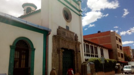 Casa de Santa Nazaria Ignacia con Wifi para estudiantes de bajos recursos
