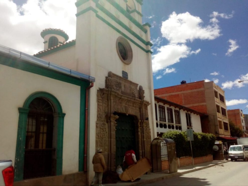 Casa de Santa Nazaria Ignacia con Wifi para estudiantes de bajos recursos