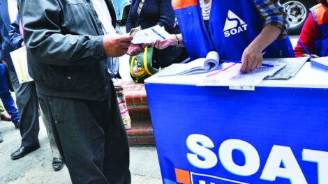Choferes no adquirirán el SOAT 2021 en La Paz