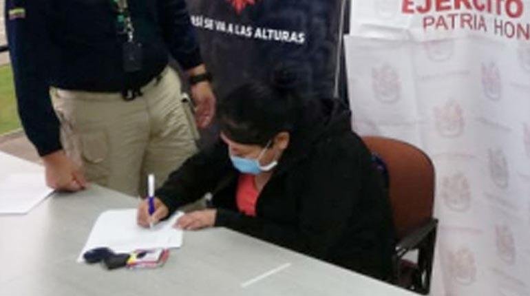 Expulsión de boliviana en Colombia