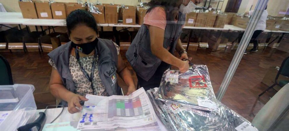 Mesa pide seriedad al TED de Santa Cruz en el cómputo de votos