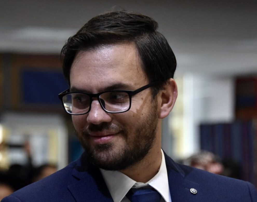 Error del Ministro de Gobierno en presentación de aprehendidos
