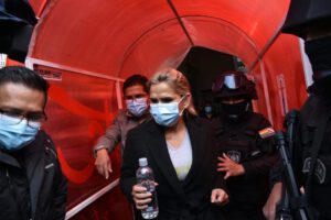 Aprehensión de exautoridades en Bolivia