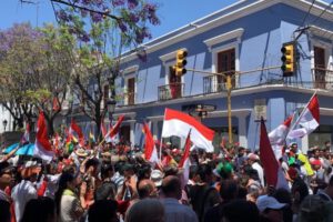 Cese a la persecución de exautoridades en Bolivia