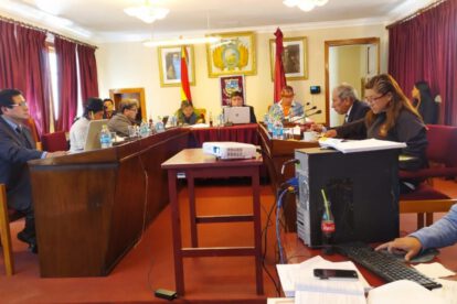Revisión de la Carta Orgánica Municipal en Oruro