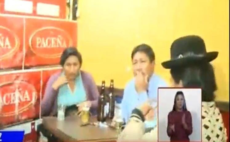 Asambleístas en La Paz durante sesión virtual