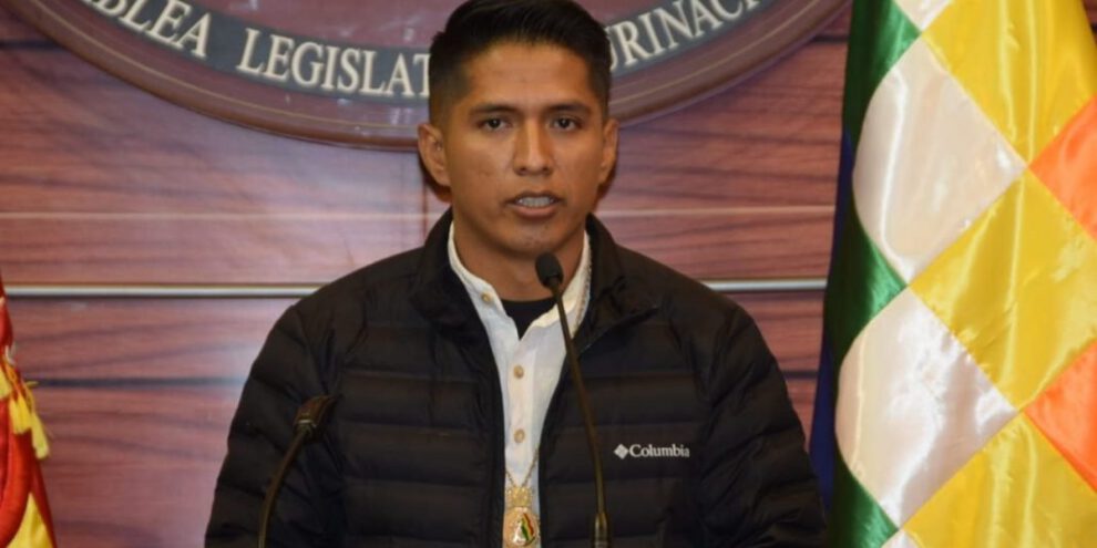 Andrónico Rodríguez pide a la Iglesia Católica que no tenga inclinaciones políticas
