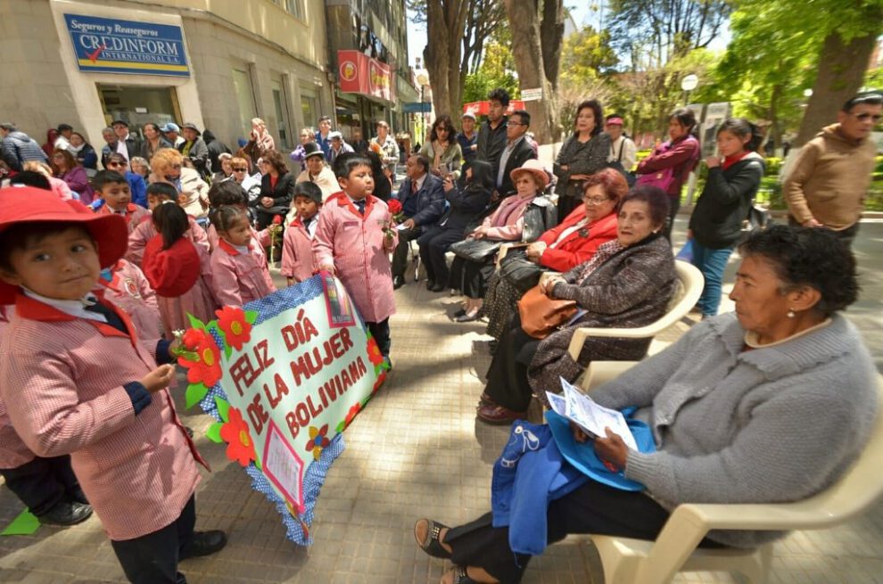 Día de la Mujer boliviana en Oruro