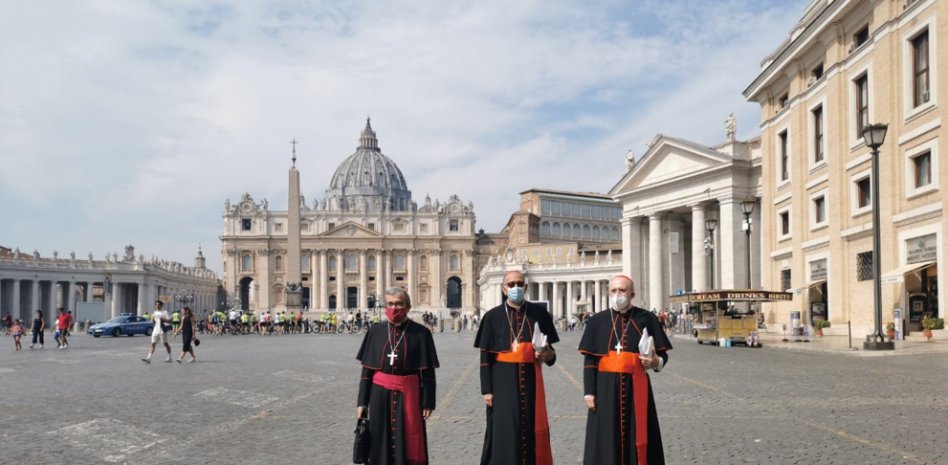 Recorte de salarios en la Santa Sede por el Papa Francisco