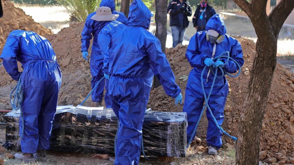 Covid-19 en Brasil: Pareja fallece tras asistir a fiesta