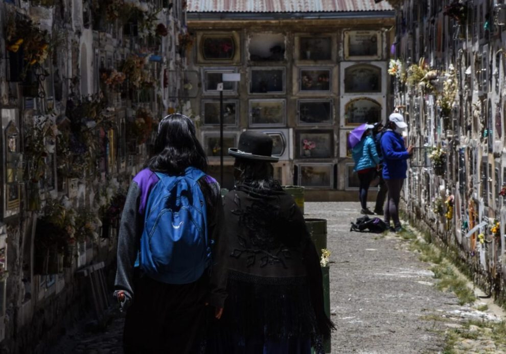Identificación de cadáveres en Potosí tras Covid-19