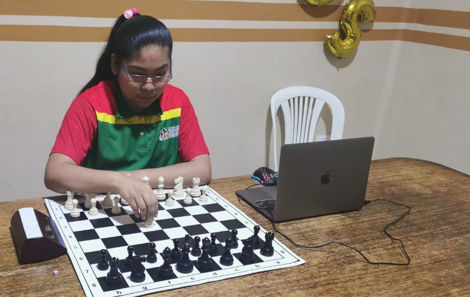 Campeonato Nacional Virtual Sub-16 de ajedrez con Katherine Mollo y Licael Ticona