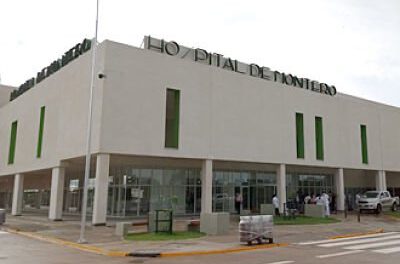 Hospital Oscar Urenda cerrado por refacciones