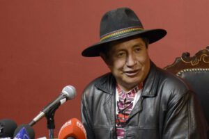 Tata Quispe responsabiliza a Santos Quispe si el MAS gana la Gobernación en La Paz