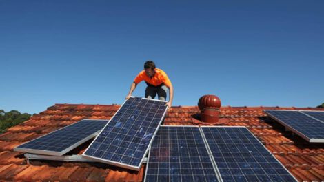 Los ciudadanos ahorrarán el costo del consumo de energía eléctrica