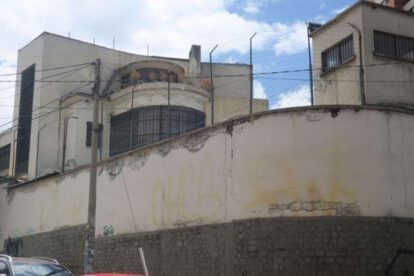 Jeanine Añez en el área de aislamiento del penal de Miraflores