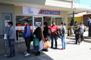 Vigencia de cédulas y licencias de conducir vencidas
