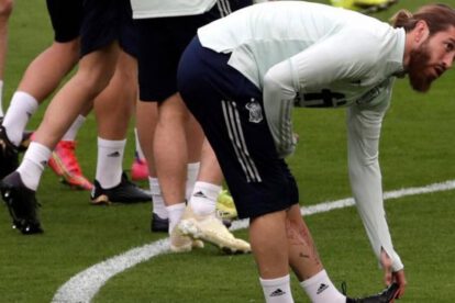 Sergio Ramos expresa frustración por no poder jugar con el Real Madrid debido a su lesión