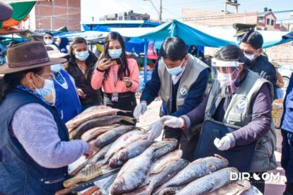 Control de calidad de alimentos en mercados de Oruro