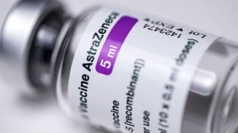 Vacuna AstraZeneca y coágulos sanguíneos