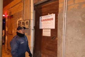 Clausura del lenocinio Estrella azul por incumplir Decreto Municipal